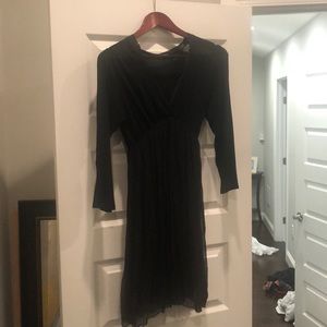 Simple black dress. H Trend made in Italy.